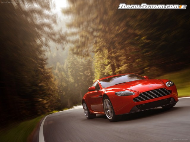 Aston Martin V12 Zagato 2013 Picture #13 Aston Martin V12 Zagato 2013 Picture #13